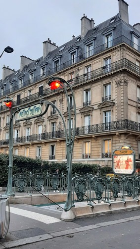LOCATION DE BUREAUX À PARIS Prix au m2 par station
